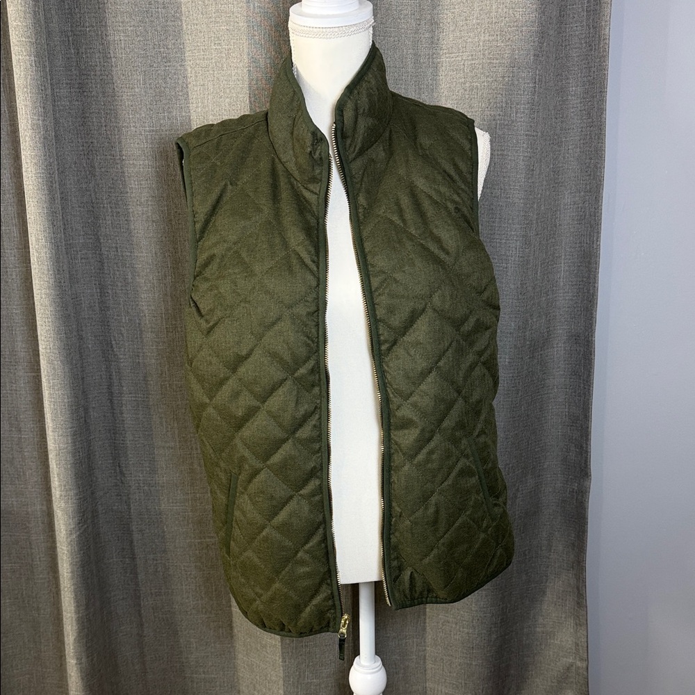 Old Navy Dark Green Quilted Vest